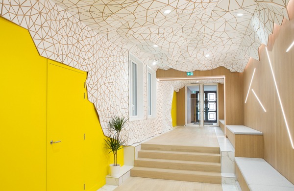 CHALGRIN OFFICE BY WOOD-SKIN